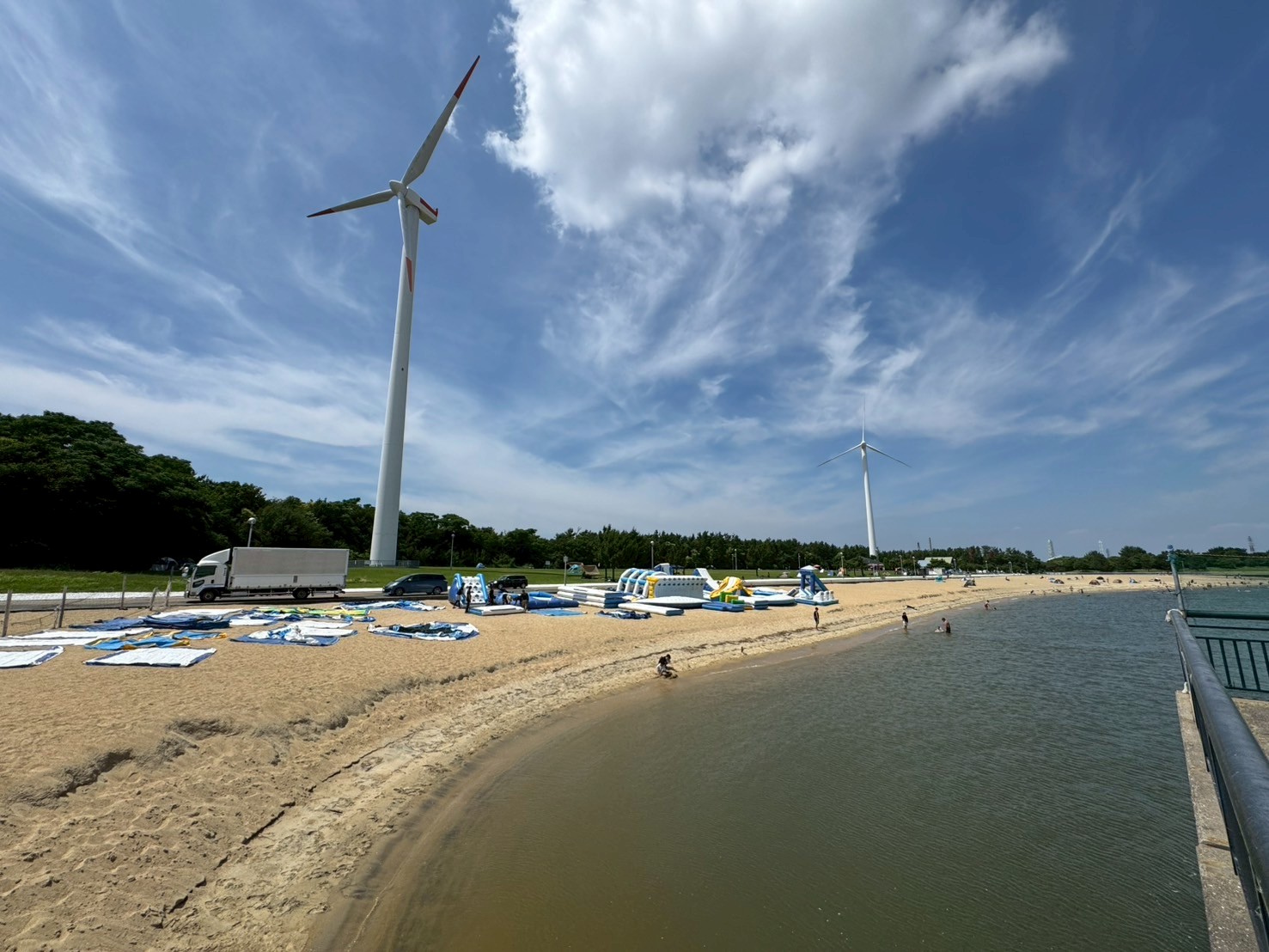 ブルーサンビーチ